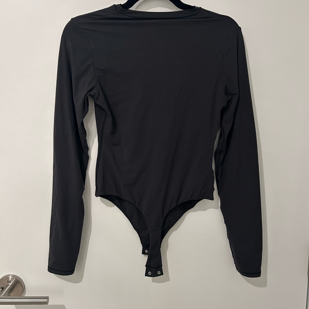 Black Long Sleeve Crew Neck Bodysuit - Picture 3 of 3